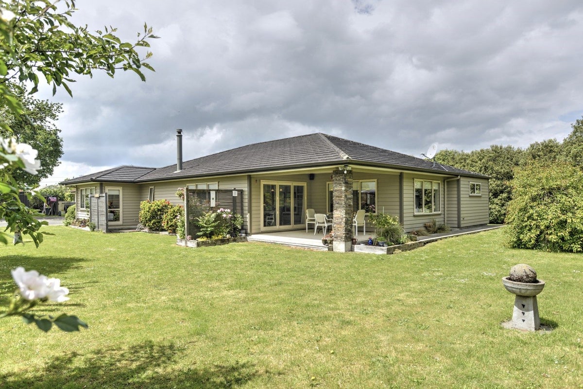 5 Tararua Crescent, Carterton - Carousel 1