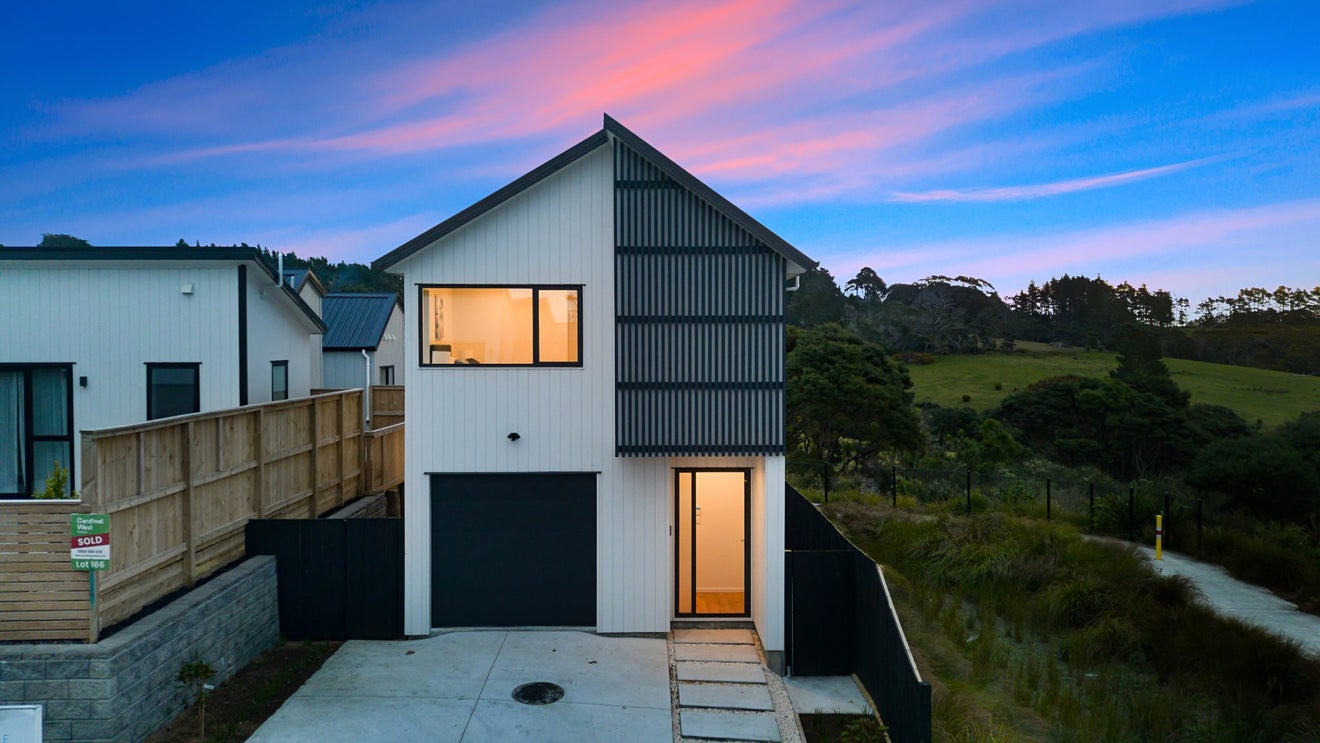 33 Biokovo Street, Massey, Auckland - Carousel 2