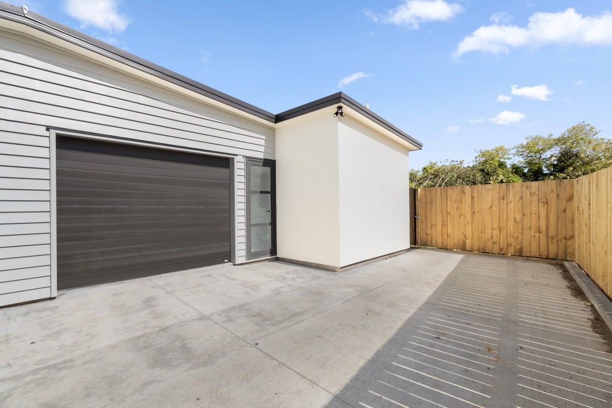 4/155 Rimu Street, Maeroa, Hamilton - Carousel 2