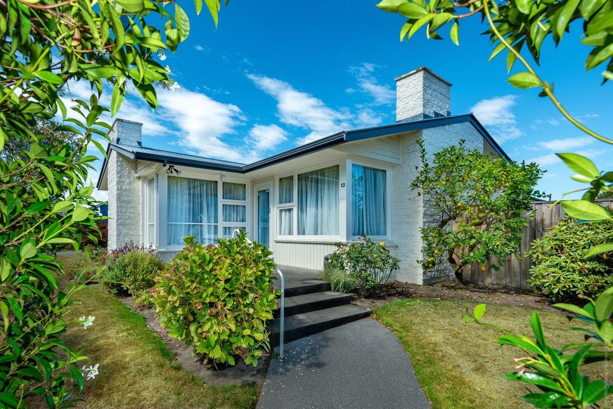 13 Woodbury Street, Avonhead, Christchurch - Carousel 2