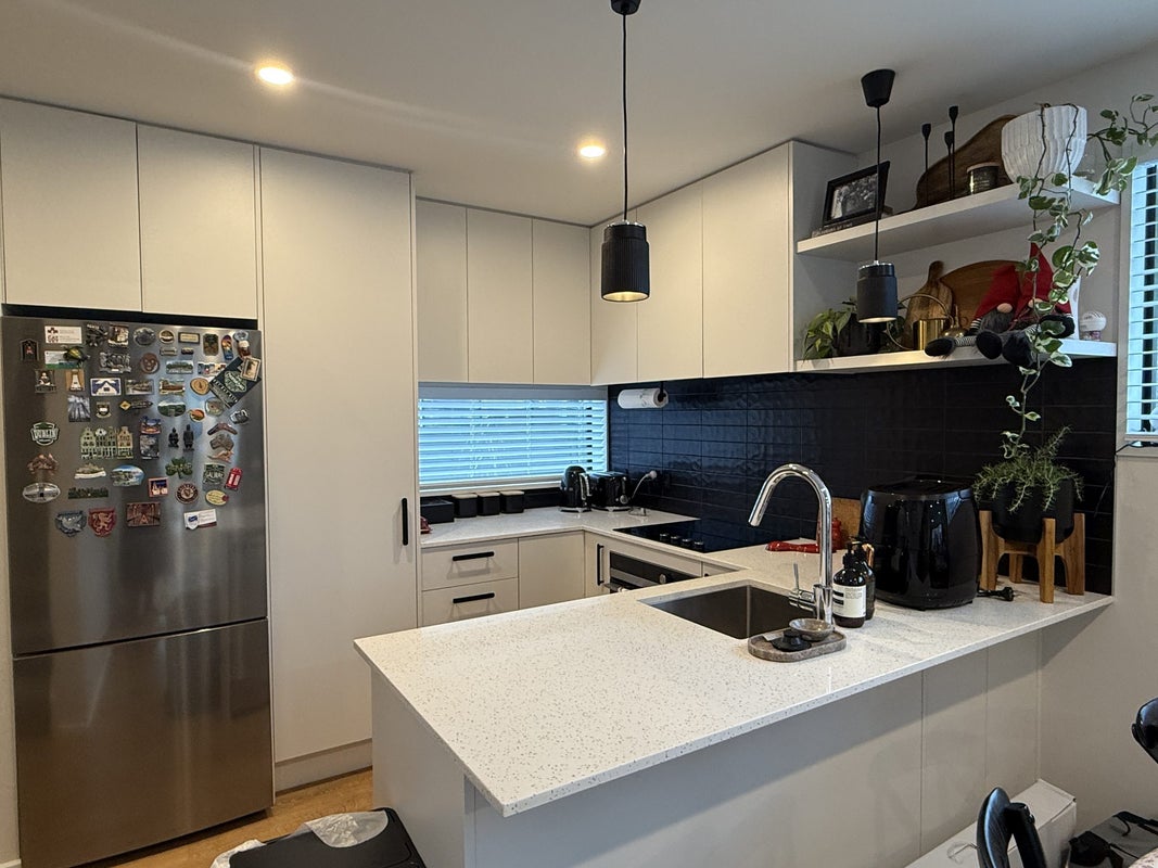 3/192 Hills Road, Edgeware, Christchurch - Carousel 2