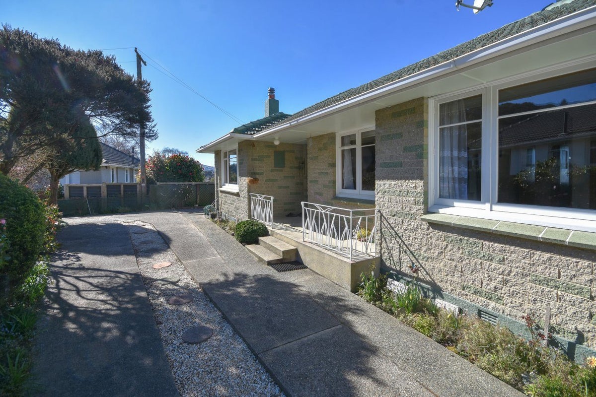7 Hector Street, Bradford, Dunedin - Carousel 2