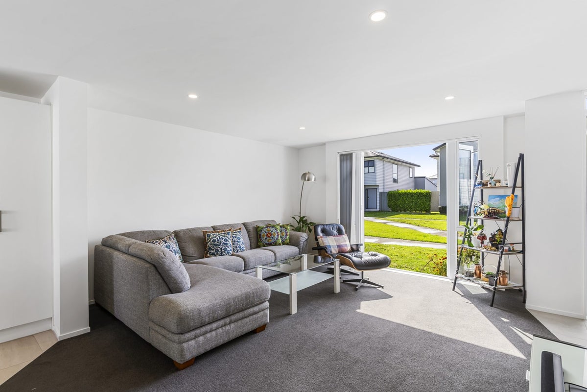 4 Treestump Road, Takanini, Auckland - Carousel 2