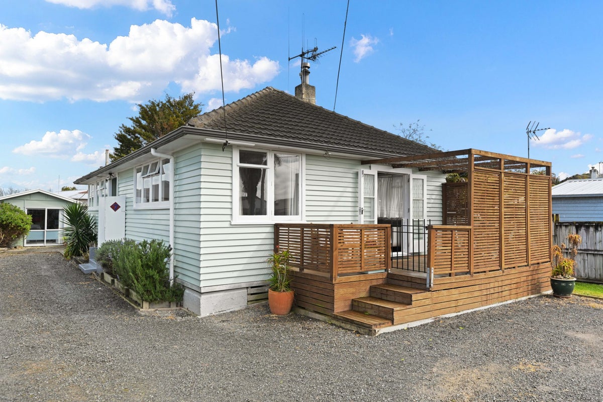 7 Hawk Street, Frankton, Hamilton, Waikato - Carousel 1