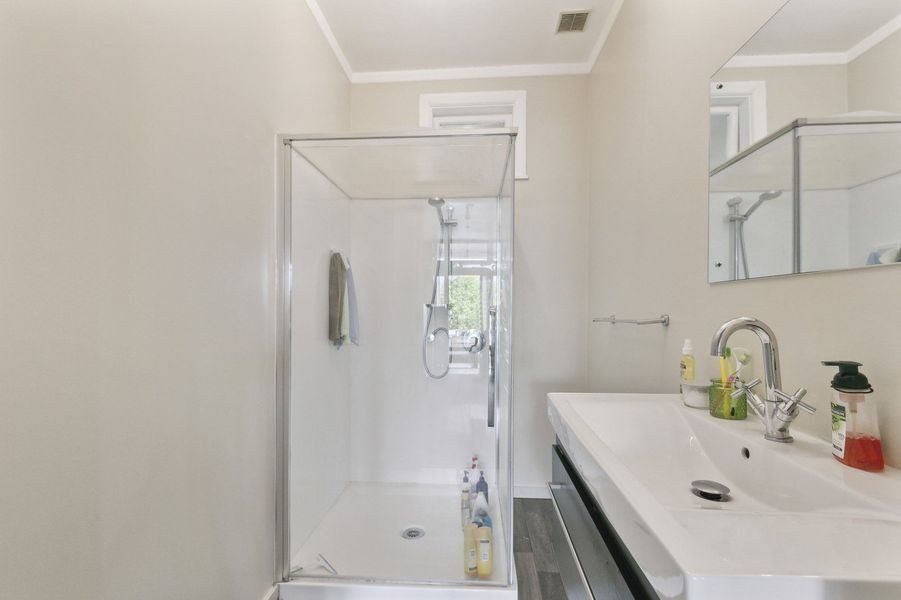1/13 Garden Road, Northland, Wellington - Carousel 4