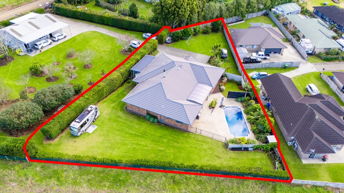 21 Pyle Road, Ruakaka - Carousel 1
