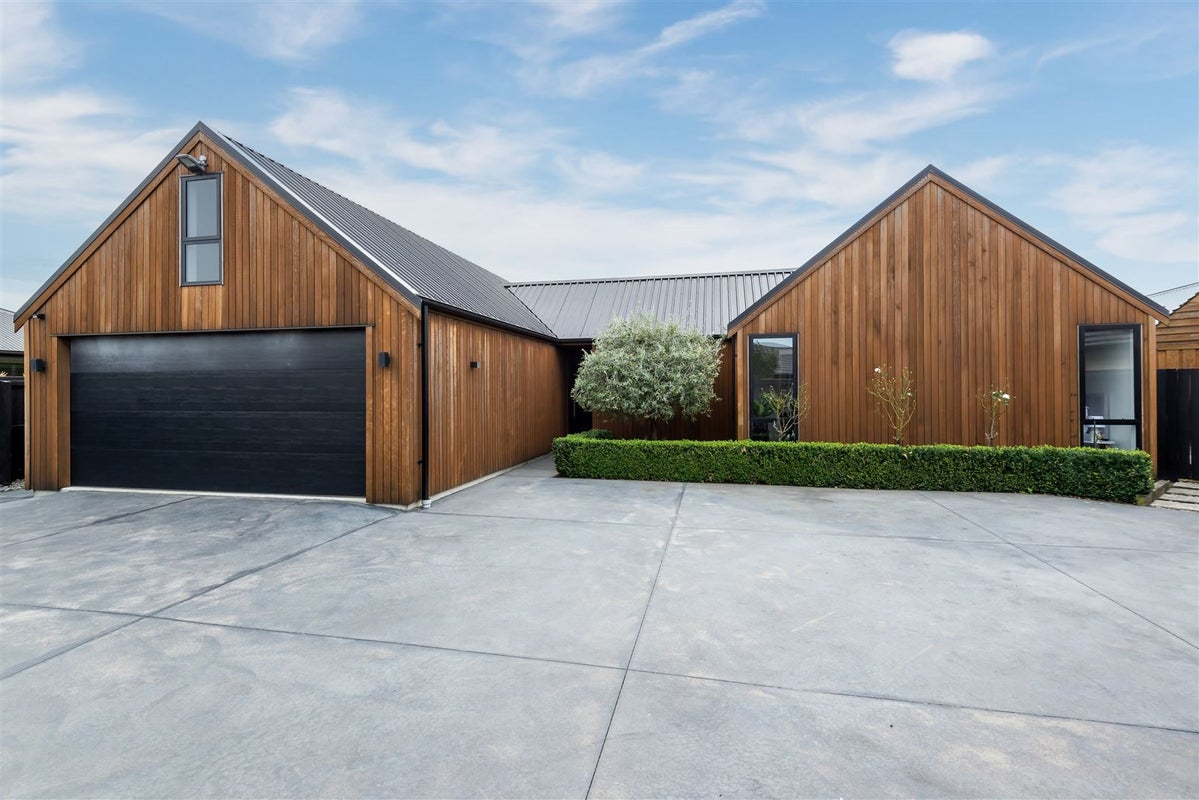 47 Winfield Drive, Wigram, Christchurch - Carousel 1