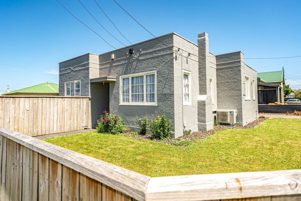 101 Niblett Street, Whanganui, Whanganui - Carousel 1