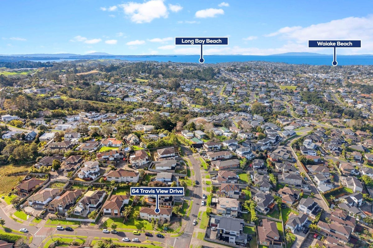 64 Travis View Drive, Fairview Heights, Auckland - Carousel 25