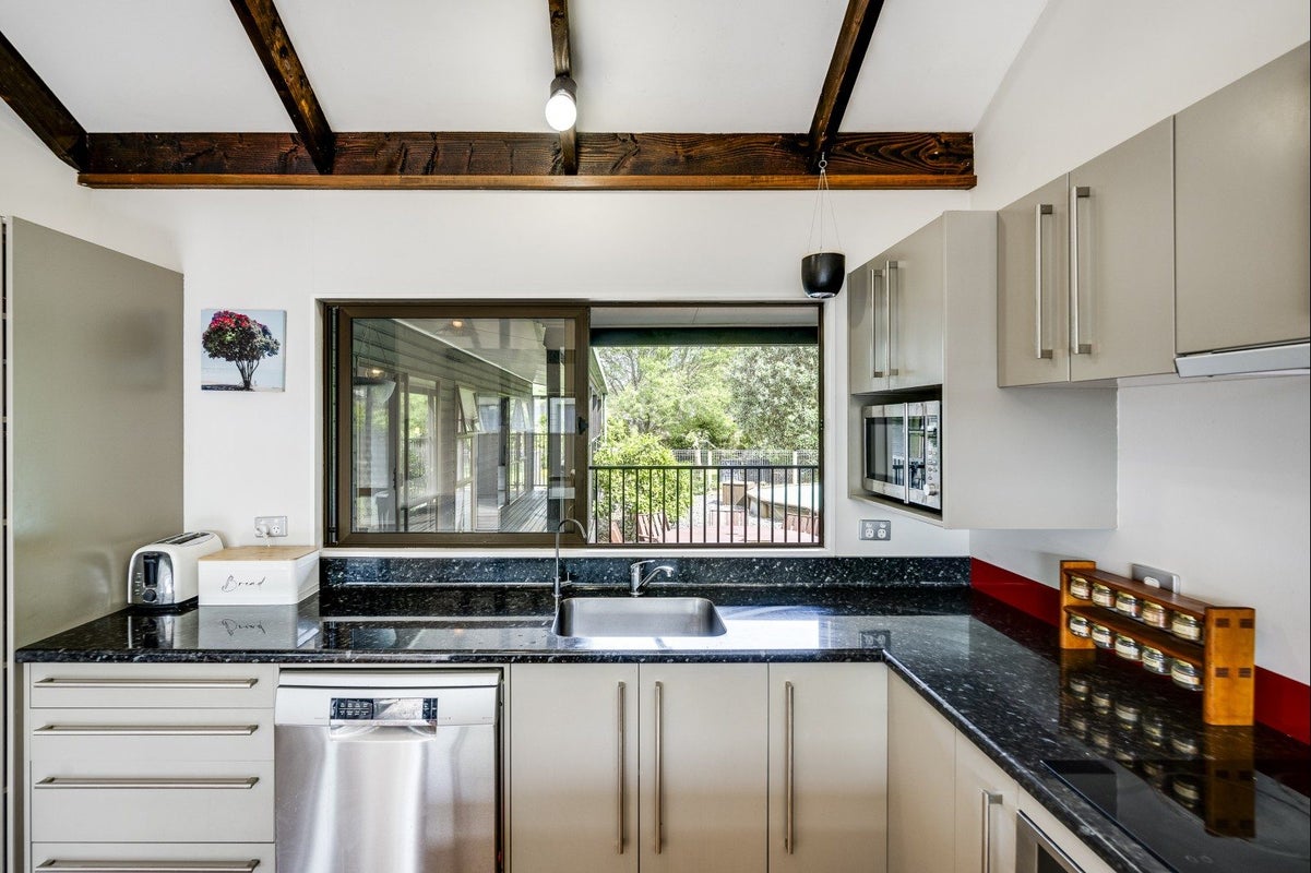 25A Waterhouse Street, Taradale, Napier - Carousel 2