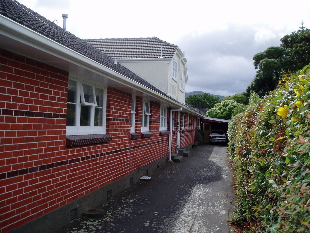 57B Kebbell Grove, Epuni, Lower Hutt - Carousel 1