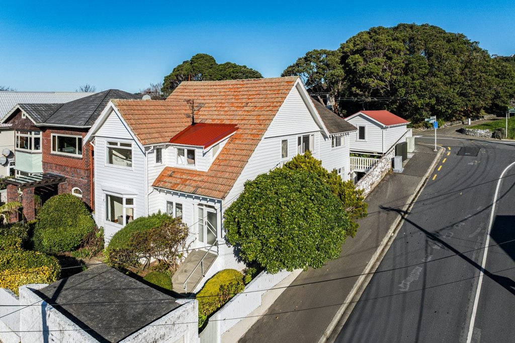 65 Thompson Street, Mount Cook, Wellington - Carousel 1