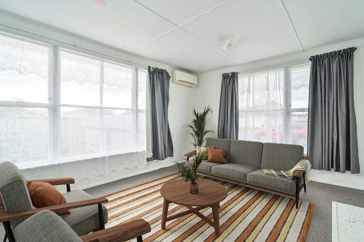 15 Peterhead Avenue, Flaxmere, Hastings - Carousel 2