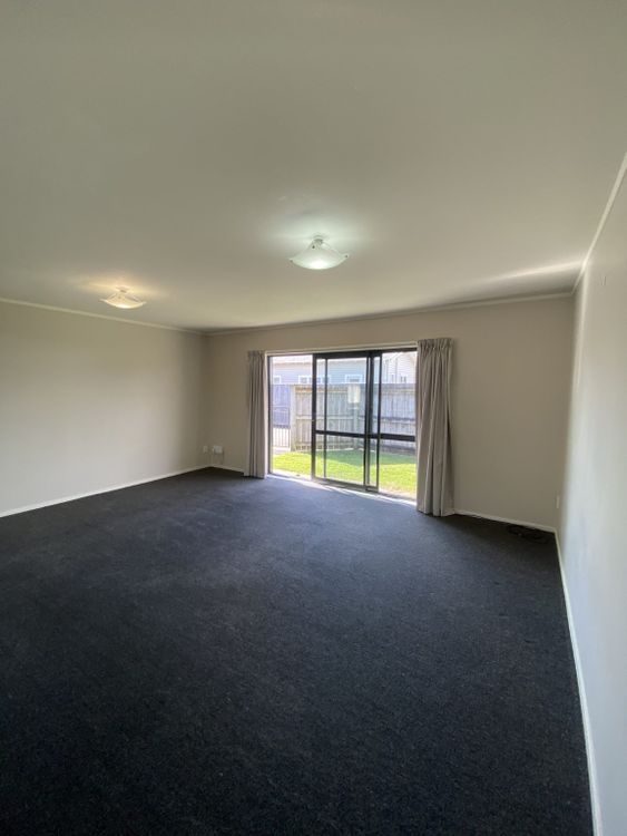 990a Tremaine Ave, Roslyn, Palmerston North, Manawatu / Whanganui - Carousel 2