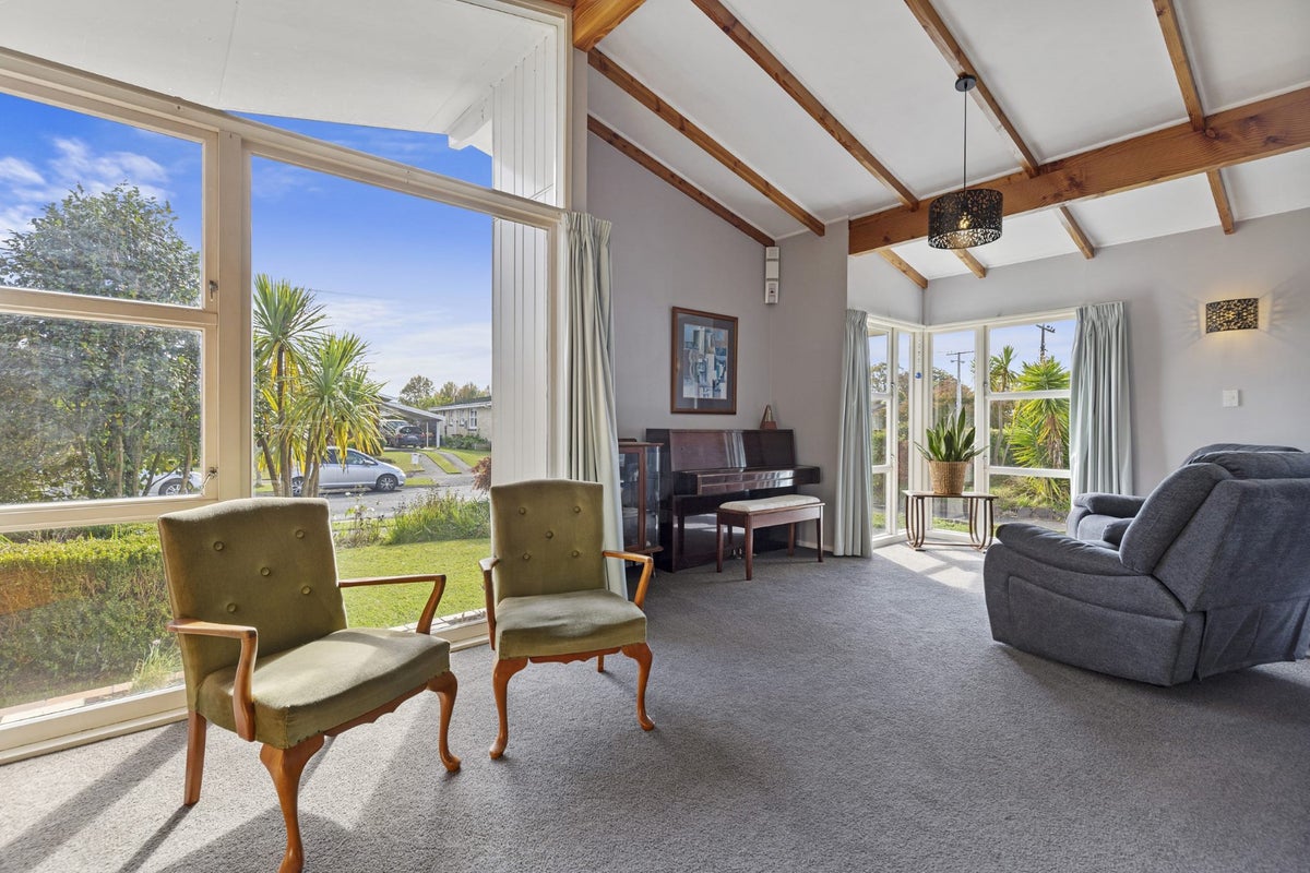38 Wake Street, Chartwell, Hamilton - Carousel 2