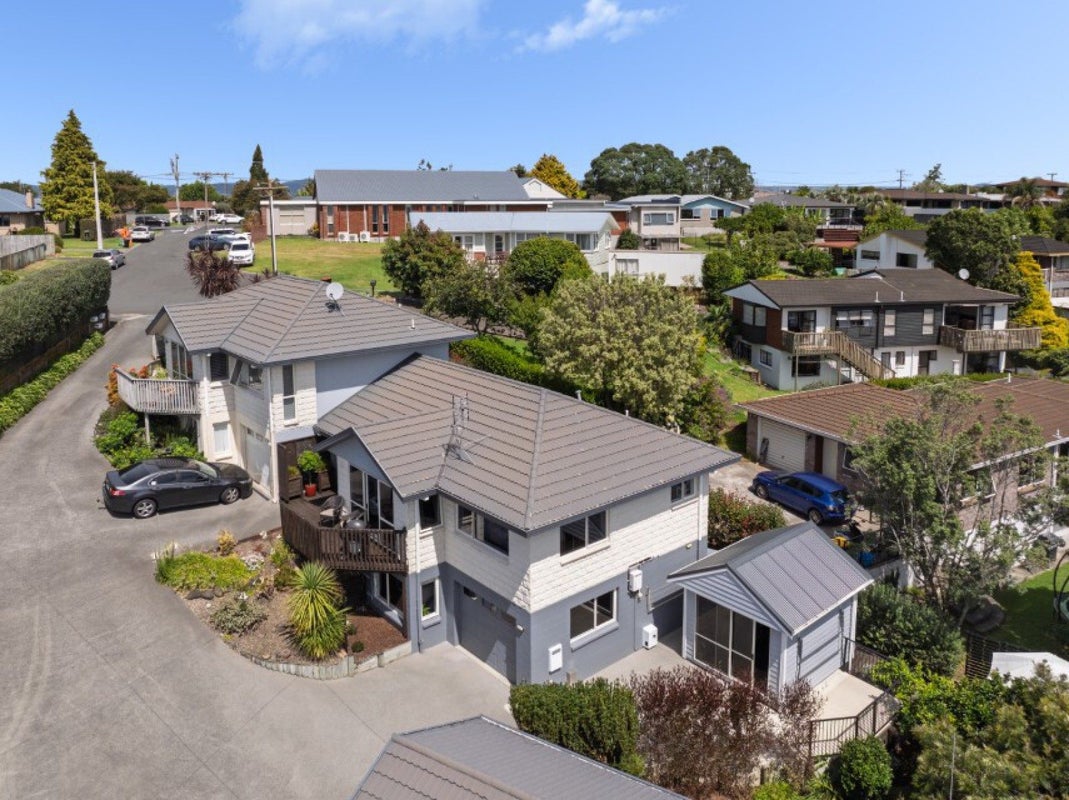 16 Highmore Place, Brookfield, Tauranga - Carousel 20