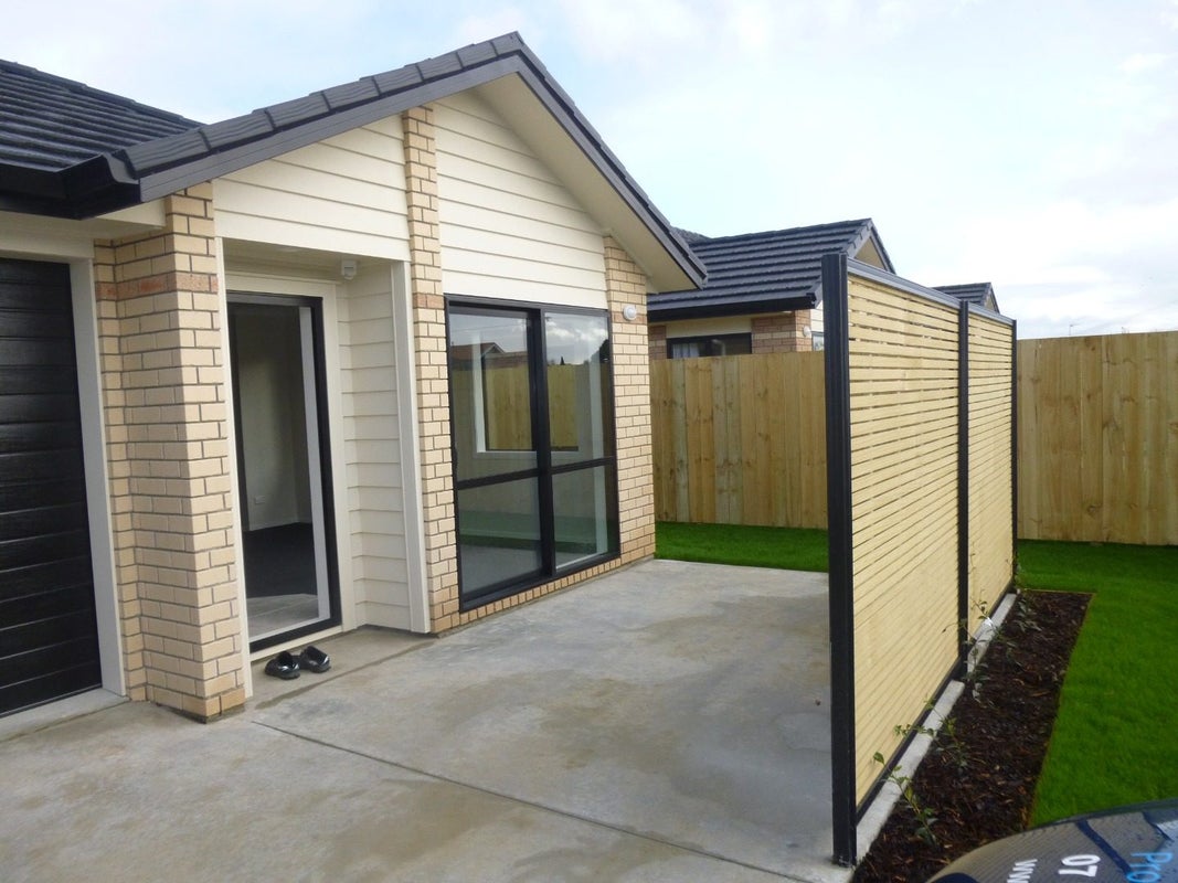 2/37 Saxbys Road, Deanwell, Hamilton - Carousel 10
