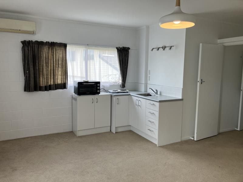 124 Manuka Road, Bayview, Auckland - Carousel 1