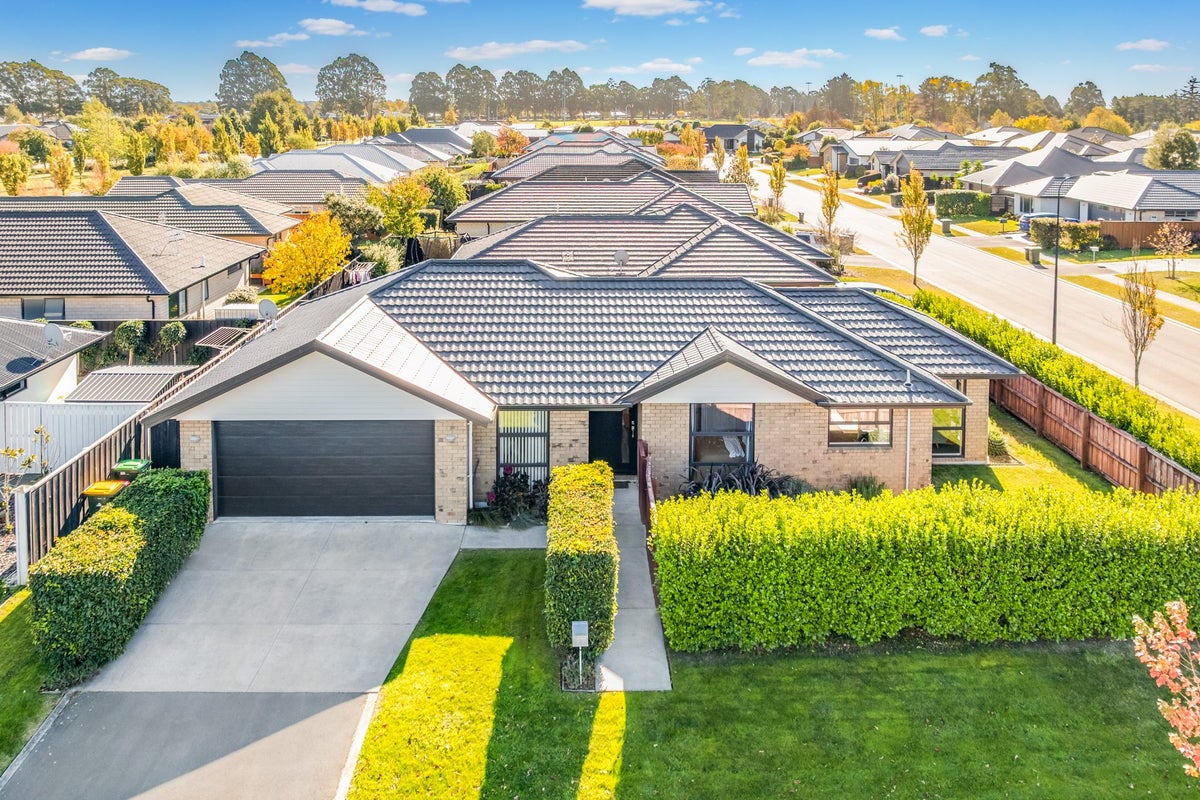 3 Ridgeway Avenue, Rolleston, Rolleston - Carousel 1