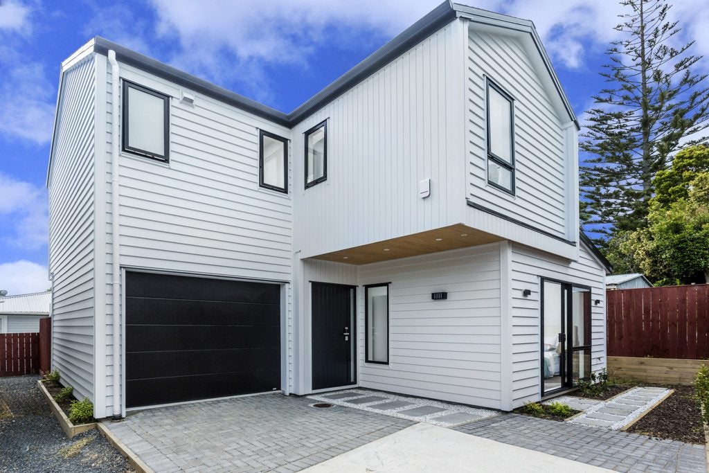 76B Bond Crescent, Forrest Hill, Auckland - Carousel 1
