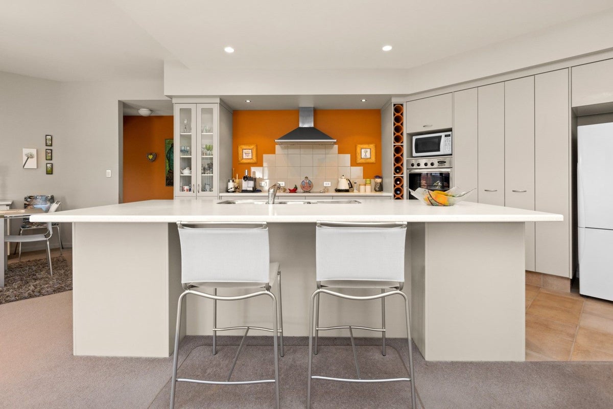 41 Pinotage Drive, Greenmeadows, Napier - Carousel 2
