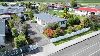 145 Regent Street, Heidelberg, Invercargill - Carousel 1