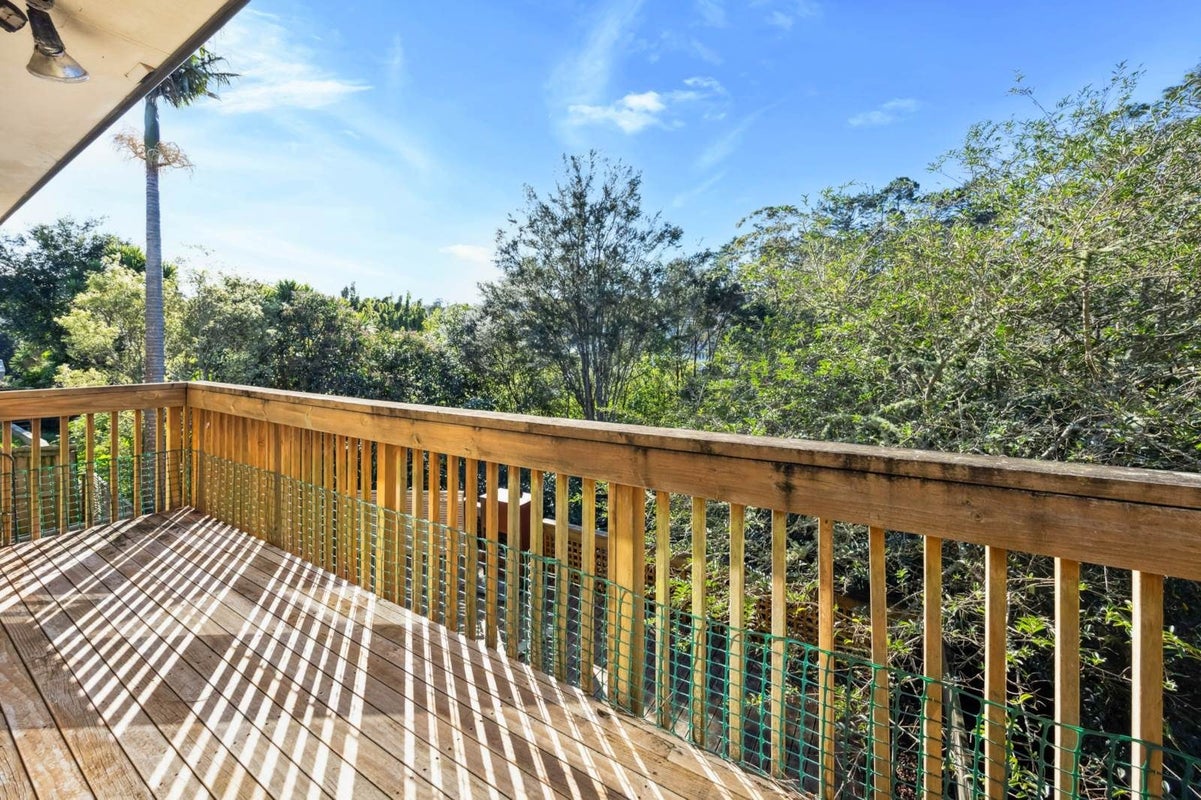 19 Zefiro Drive, Massey, Auckland - Carousel 2