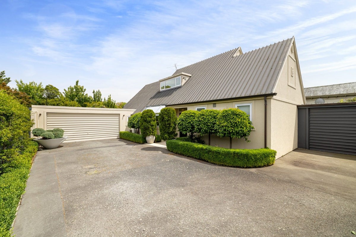11A Stratford Street, Merivale, Christchurch - Carousel 1