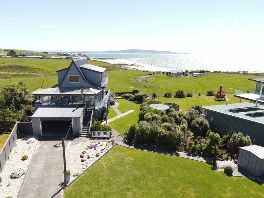 10 Rimu Street, Balclutha - Carousel 1