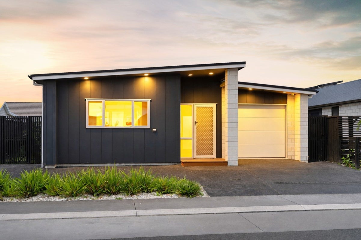 57 Trewern Avenue, Chartwell, Hamilton - Carousel 2