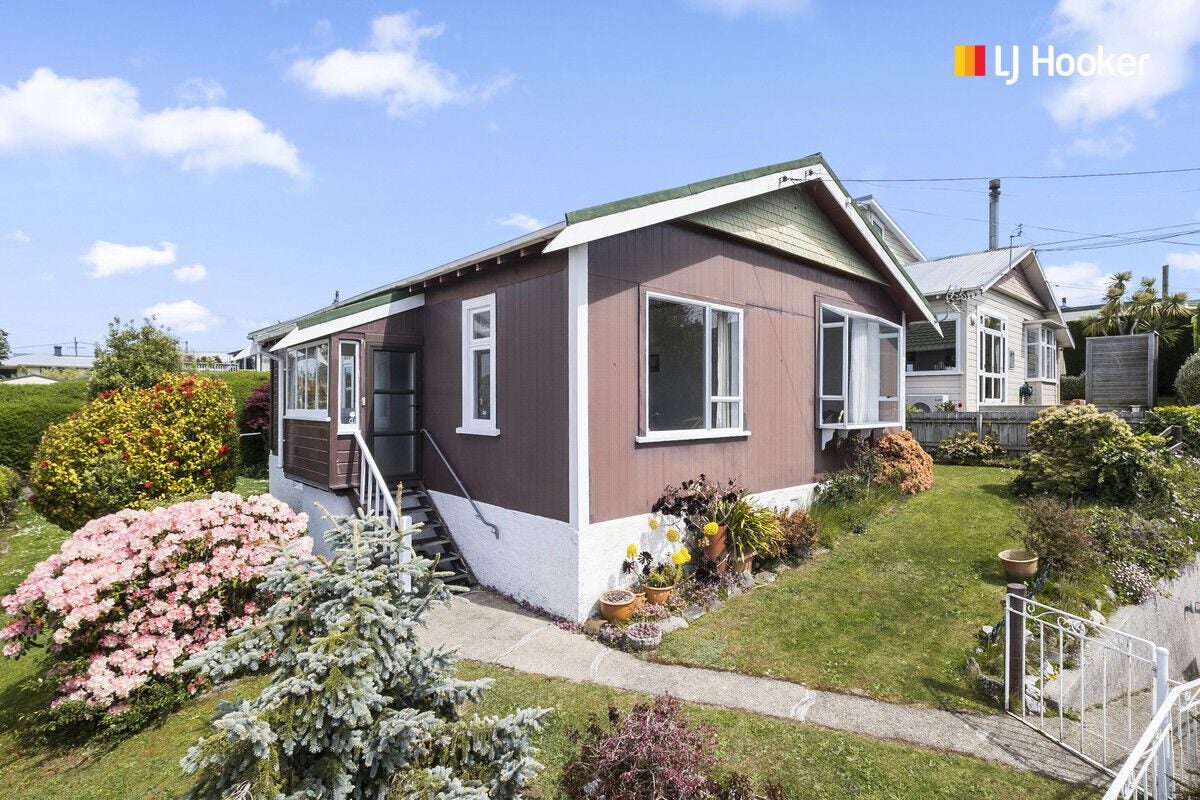 111 Shetland Street, Wakari, Dunedin - Carousel 1