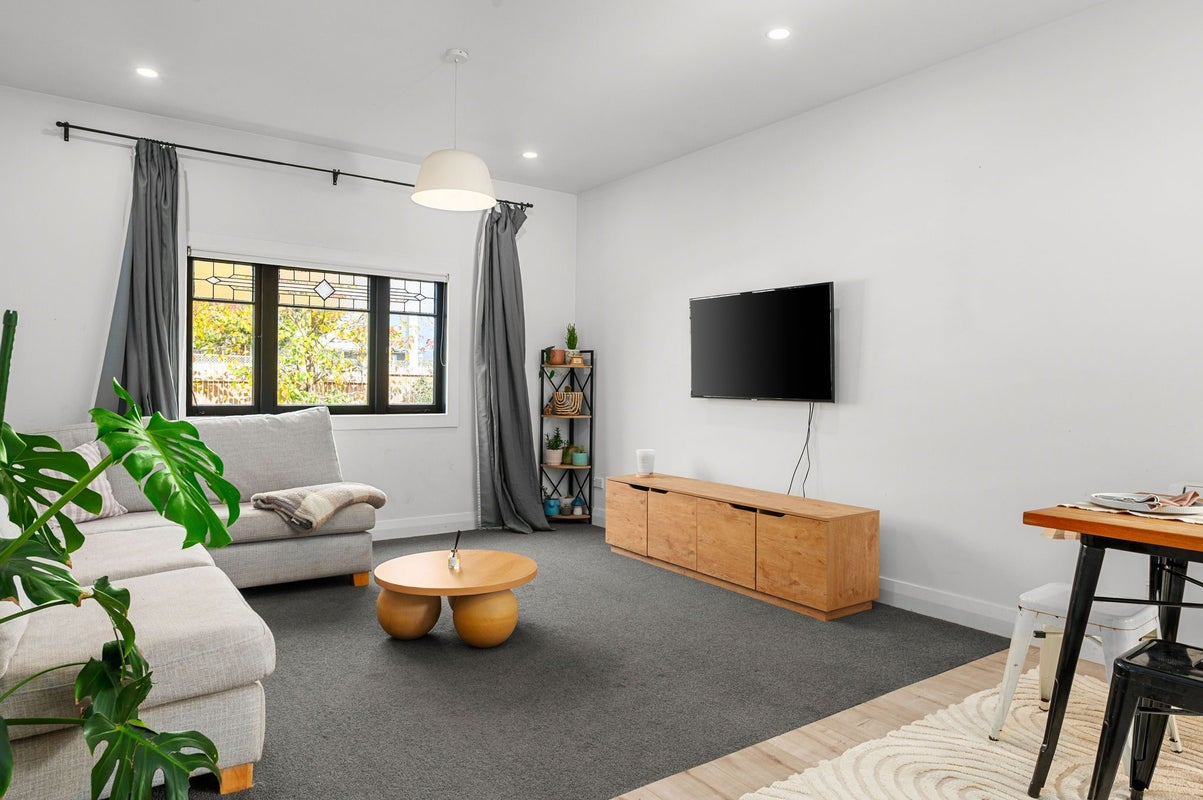 26 Rata Street, Maeroa, Hamilton - Carousel 2