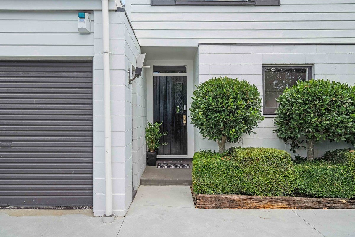 1/7 Rachel Place, Avonhead, Christchurch - Carousel 2