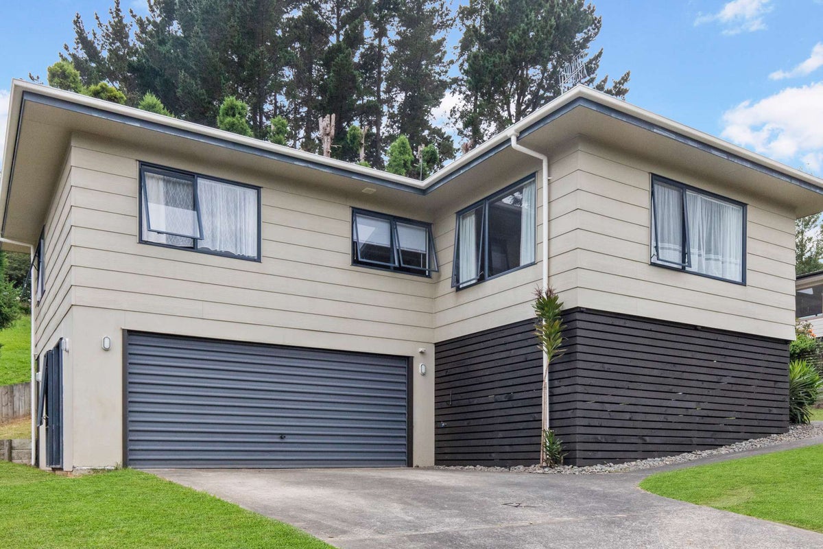 92 Bell Street, Judea, Tauranga - Carousel 2