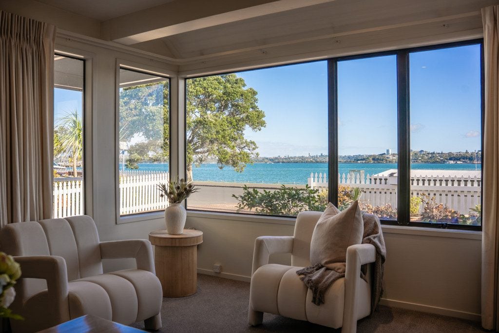 34 Queens Parade, Devonport, Auckland - Carousel 1