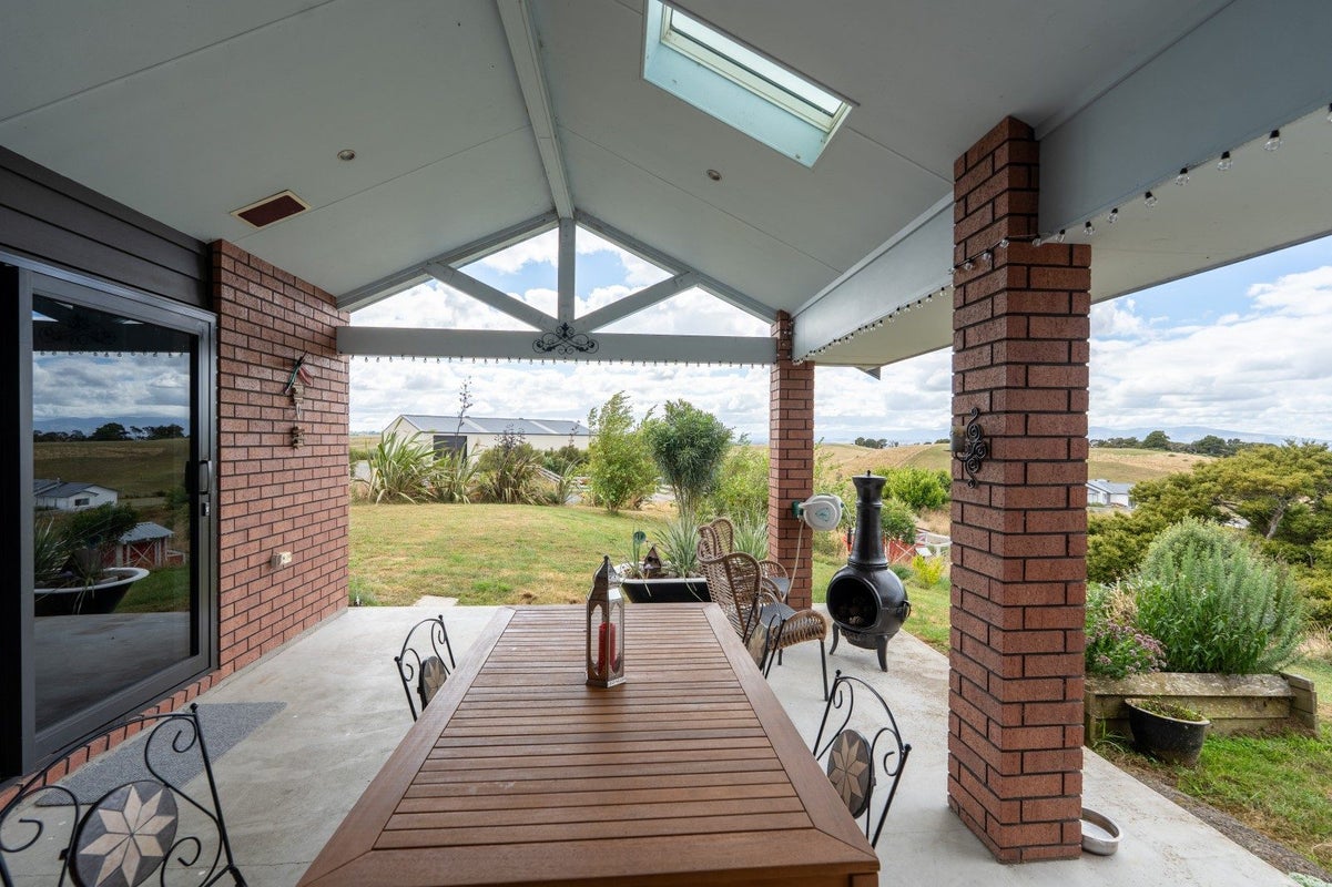 158 Mount Taylor Drive, Feilding, Feilding - Carousel 1
