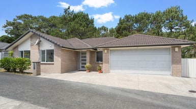 129 Rangeview Road, Sunnyvale, Auckland - Carousel 1