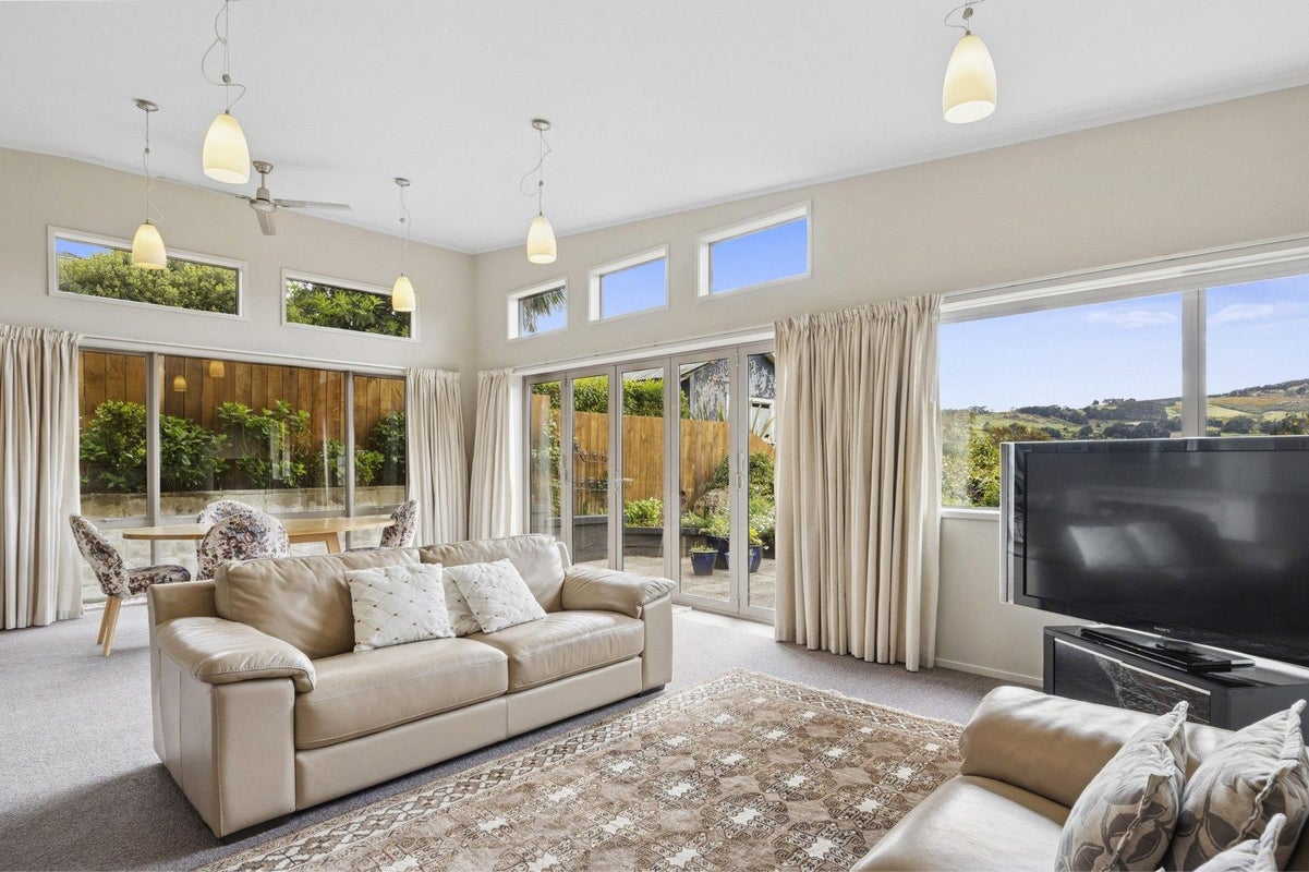 88 Cannington Road, Maori Hill, Dunedin - Carousel 20