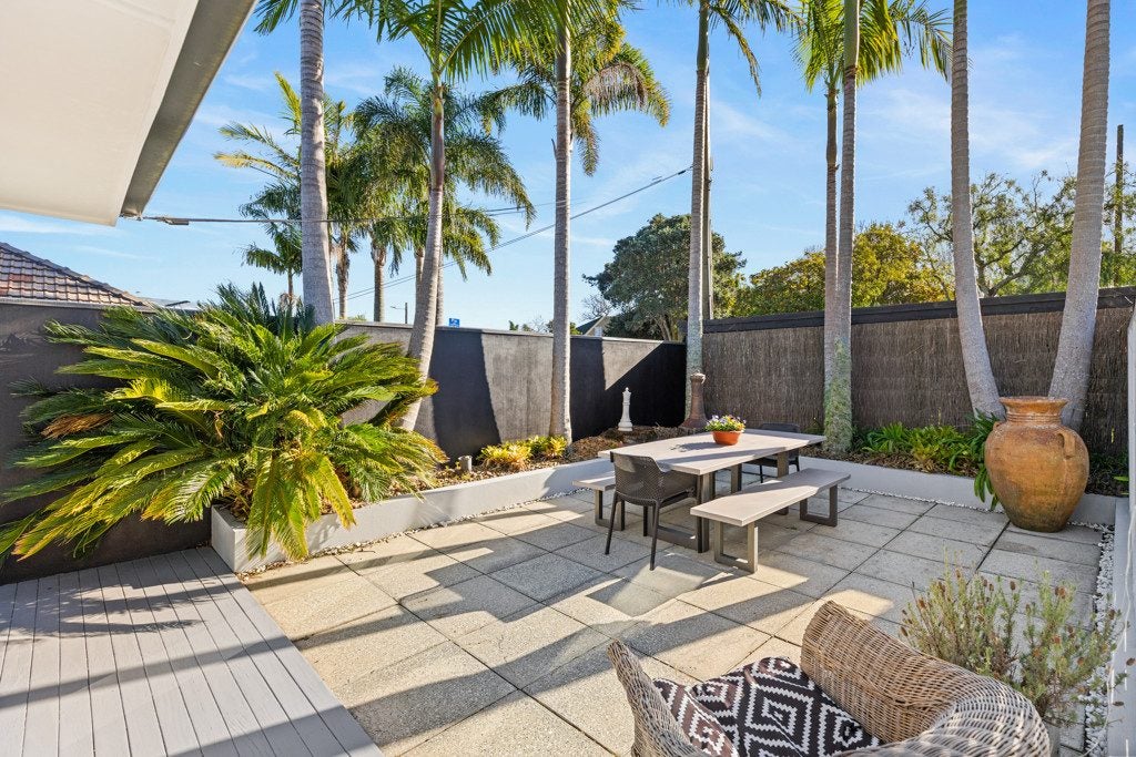 1/20 Huron Street, Takapuna, Auckland - Carousel 2