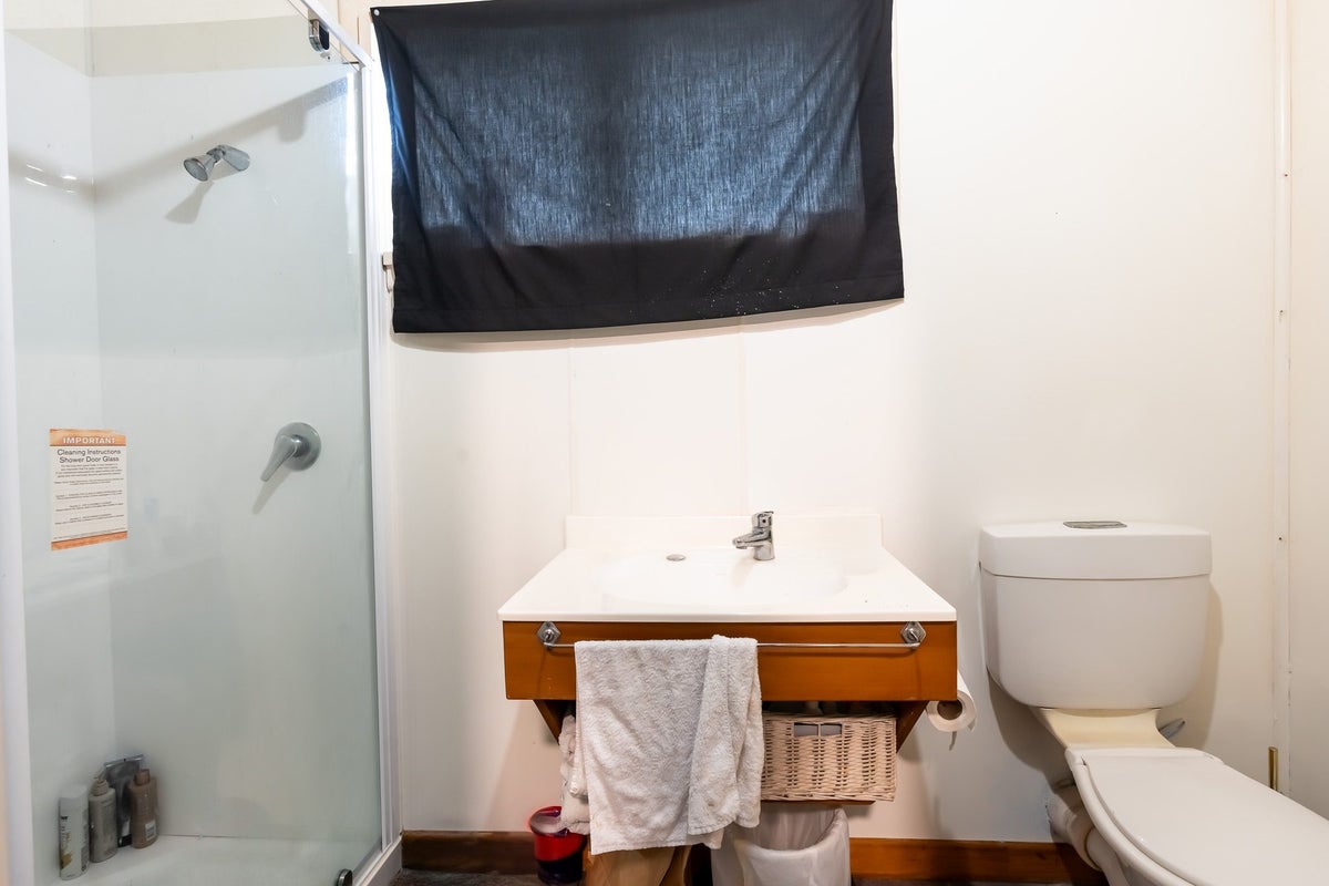 249A Dey Street, Hamilton East, Hamilton - Carousel 17