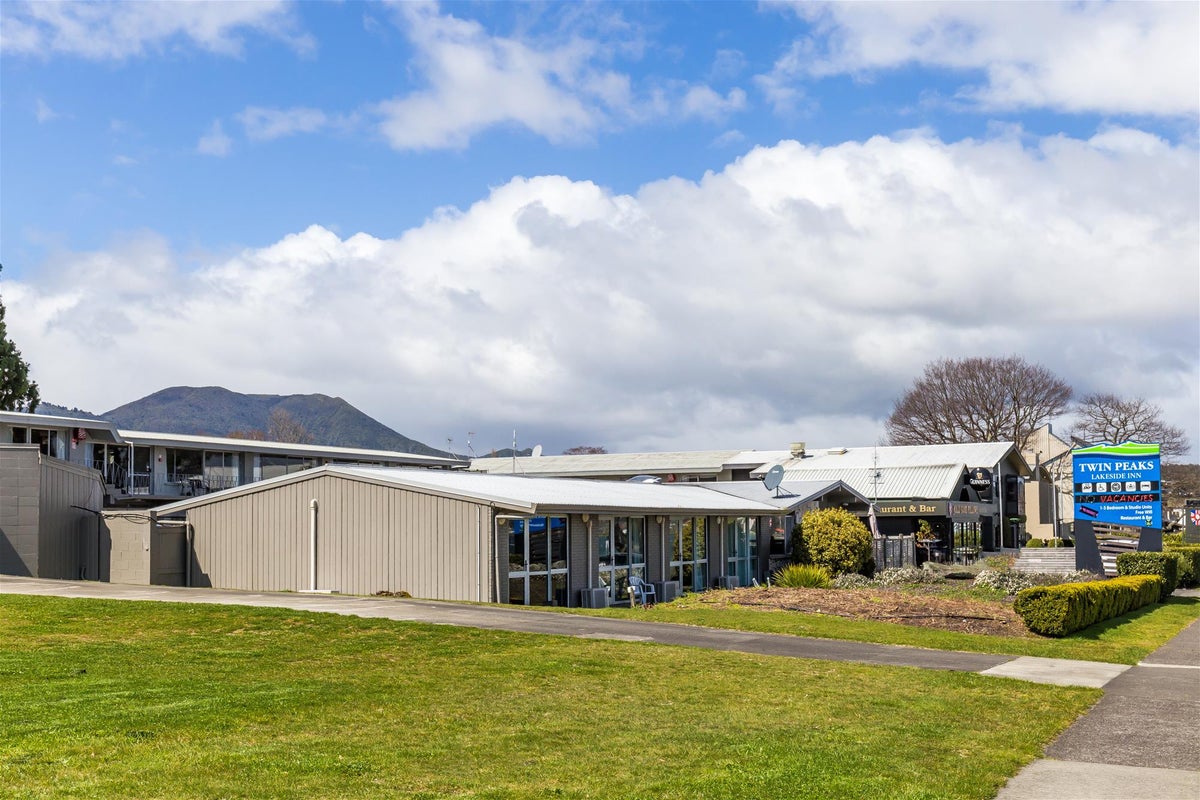 76 Lake Terrace, Taupo, Taupo - Carousel 12