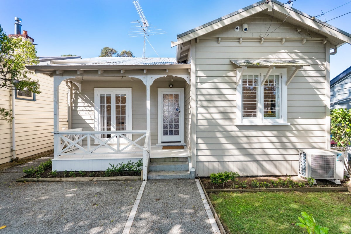 11 Cardwell Street, Onehunga, Auckland City, Auckland - Carousel 1