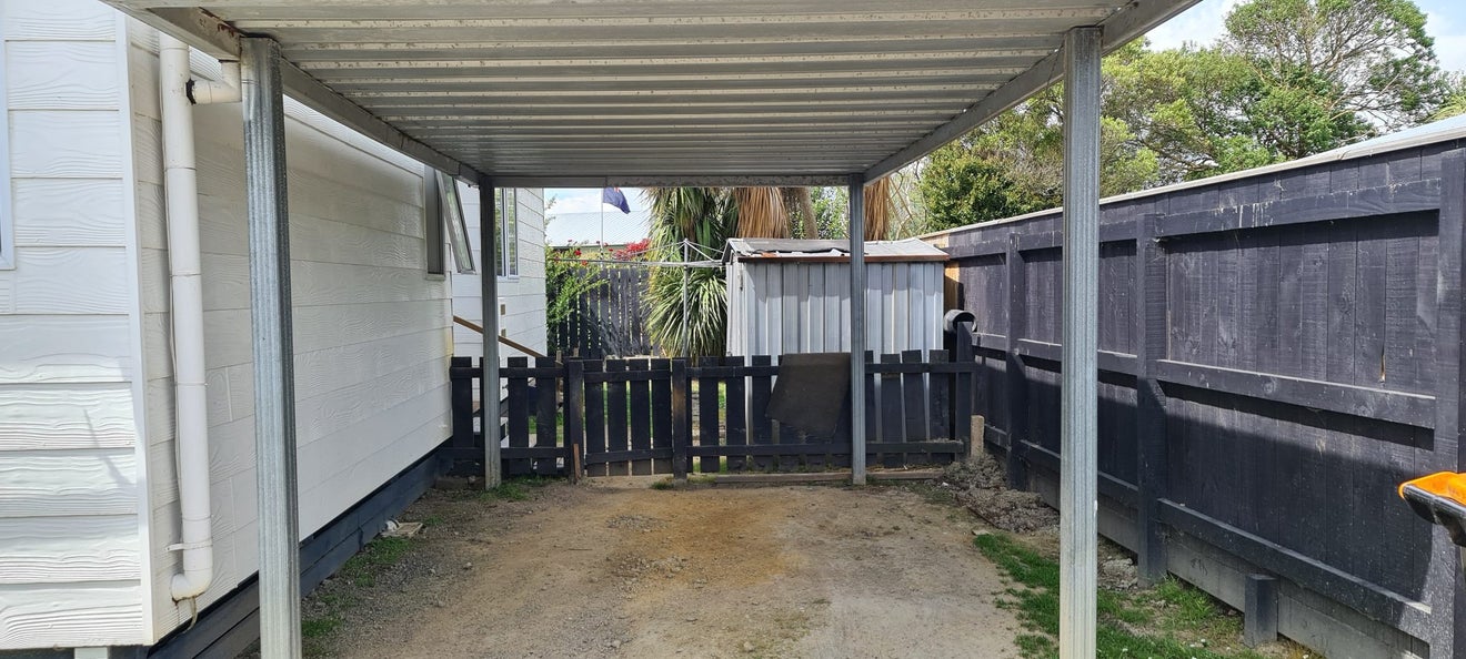 15 Dalwood Grove, Highbury, Palmerston North - Carousel 13