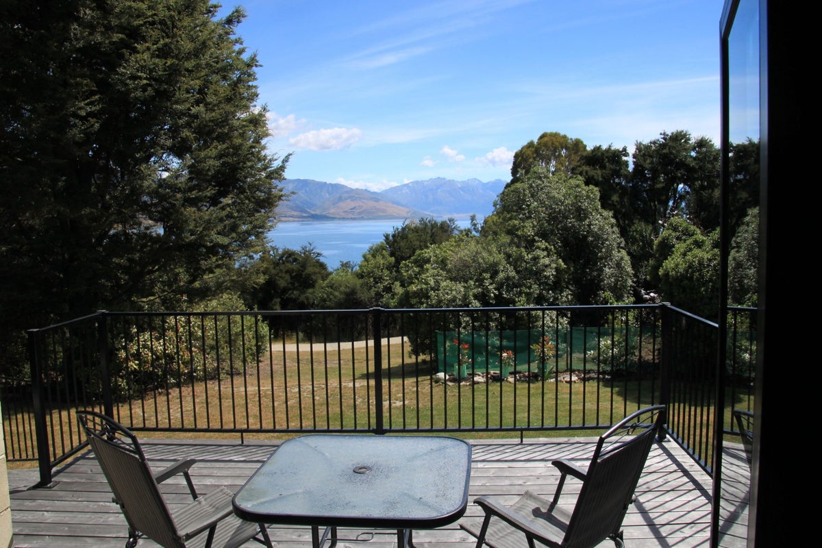 130 Lakeview Terrace, Lake Hawea - Carousel 2