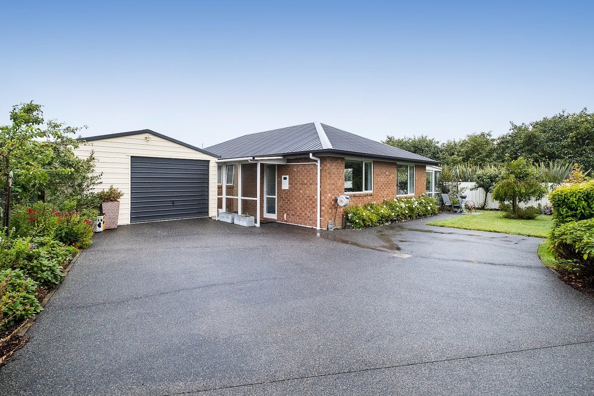 19 Henderson Street, Mosgiel, Mosgiel - Carousel 22