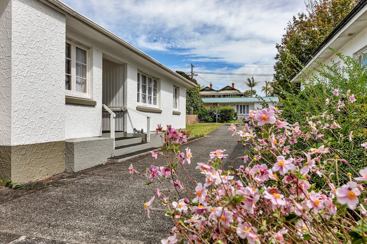 52 Keyte Street, Kensington, Whangarei - Carousel 2