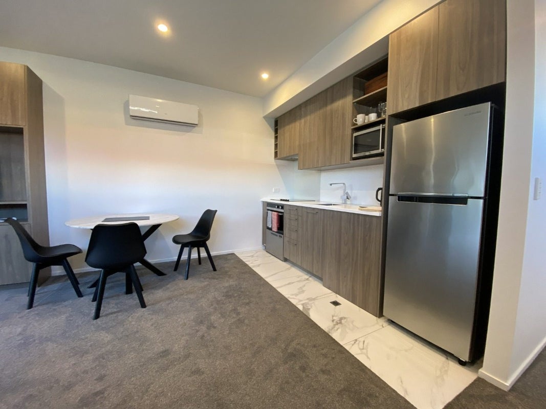 3/422 Hagley Avenue, Christchurch Central, Christchurch - Carousel 2