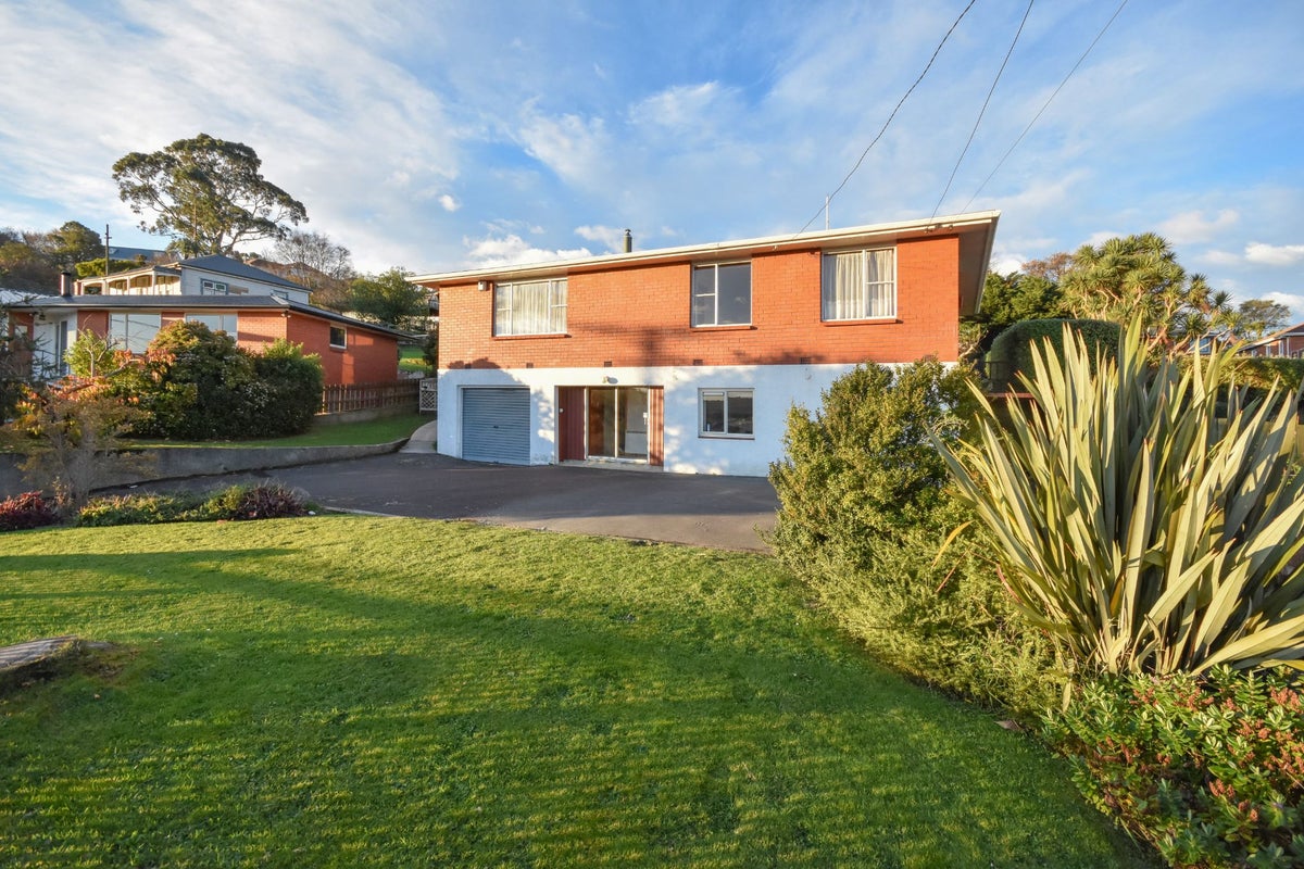 23 Alexander Street, Abbotsford, Dunedin - Carousel 2
