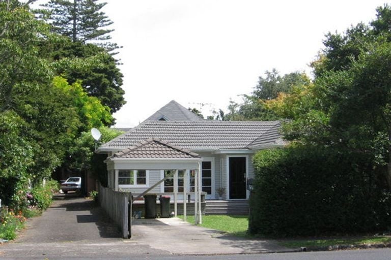2/6A Liverpool Street, Epsom, Auckland - Carousel 13
