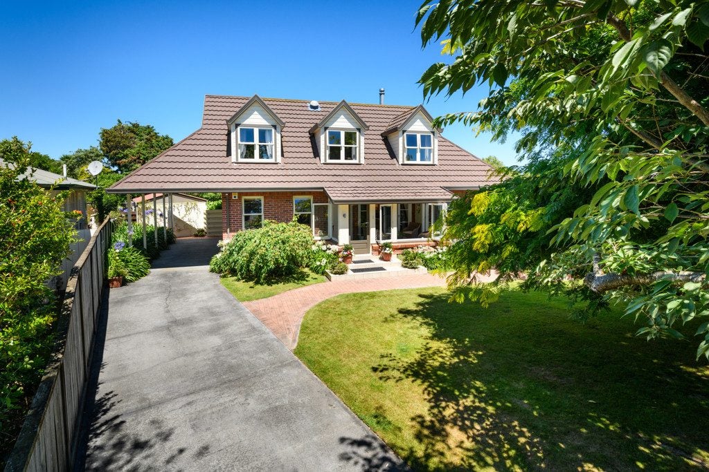 26 St Albans Avenue, Hokowhitu, Palmerston North - Carousel 35